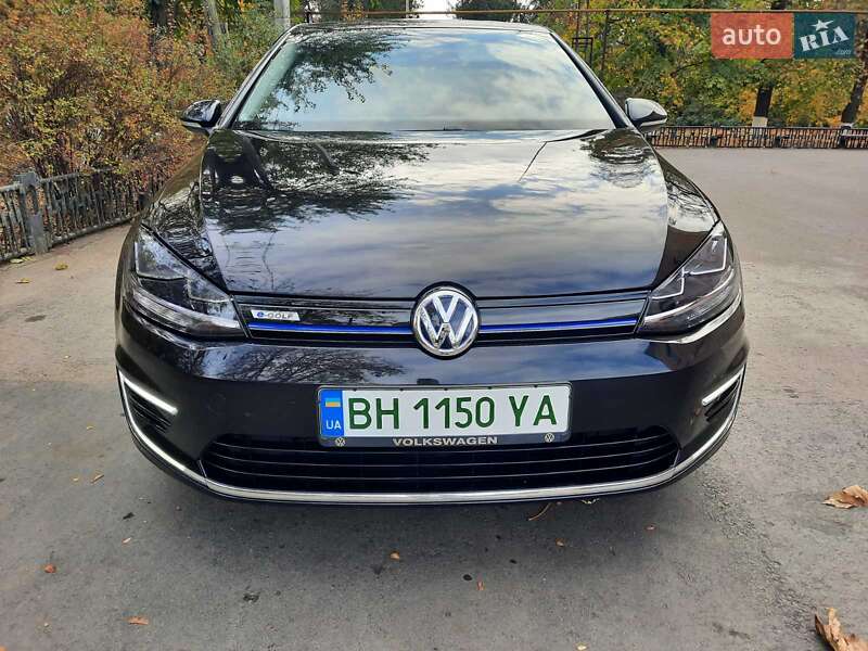 Volkswagen e-Golf 2017