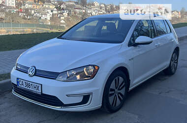 Хэтчбек Volkswagen e-Golf 2016 в Умани