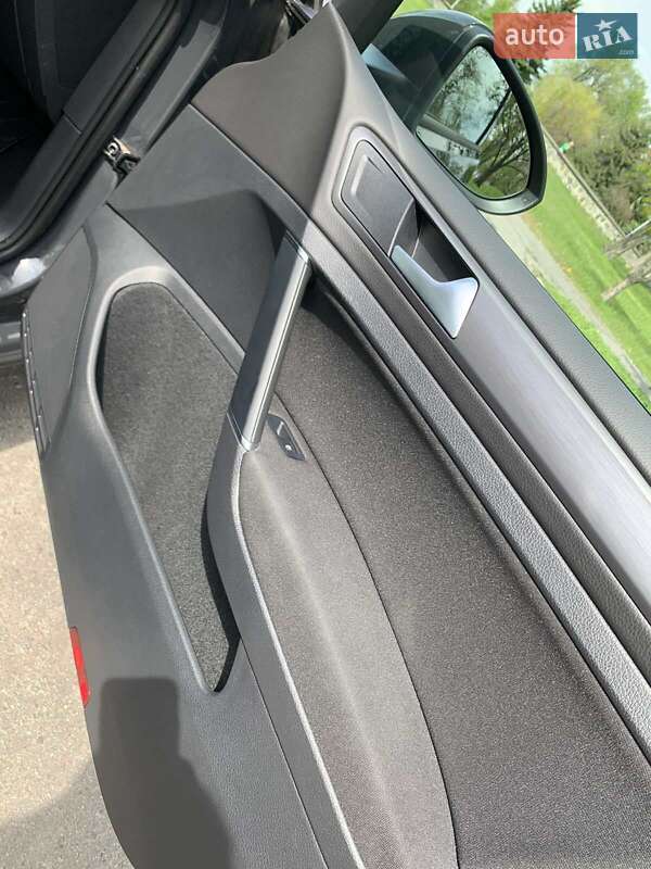 Хэтчбек Volkswagen e-Golf 2020 в Кременчуге