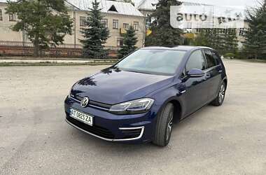 Хэтчбек Volkswagen e-Golf 2020 в Тысменице