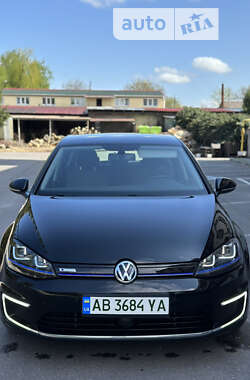 Хэтчбек Volkswagen e-Golf 2016 в Виннице