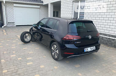 Хетчбек Volkswagen e-Golf 2017 в Бершаді