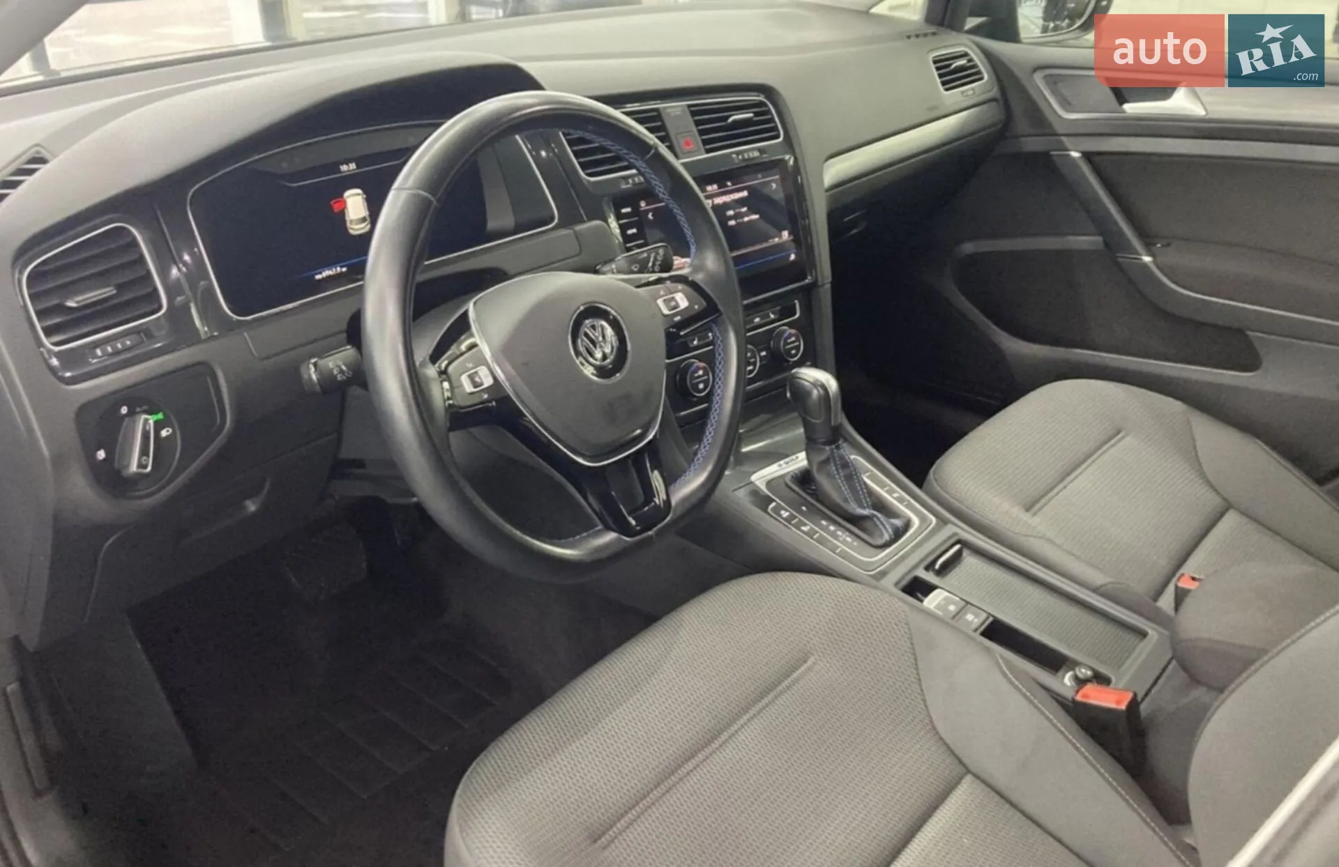 2020 Volkswagen Golf - мініатюра 26