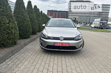 Хэтчбек Volkswagen e-Golf 2014 в Львове