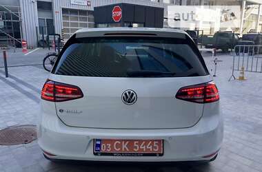 Хетчбек Volkswagen e-Golf 2016 в Львові