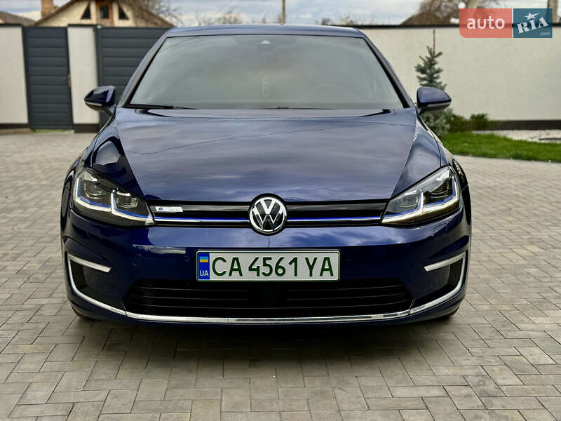 Хетчбек Volkswagen e-Golf 2018 в Умані