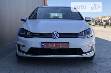 Хэтчбек Volkswagen e-Golf 2015 в Хмельницком
