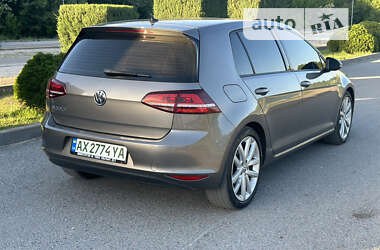 Хэтчбек Volkswagen e-Golf 2015 в Днепре