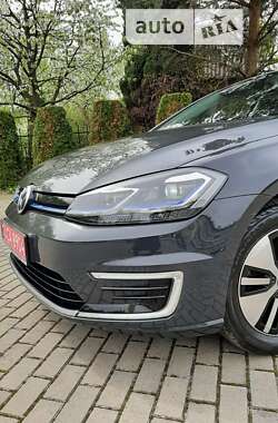 Хэтчбек Volkswagen e-Golf 2020 в Львове