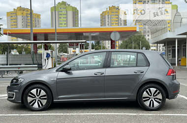 Хэтчбек Volkswagen e-Golf 2019 в Киеве