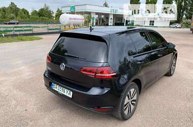 Хэтчбек Volkswagen e-Golf 2014 в Кропивницком