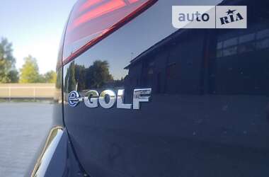 Хетчбек Volkswagen e-Golf 2018 в Ковелі