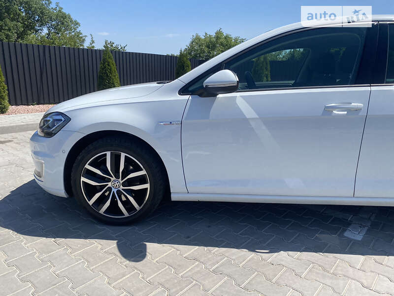 Хэтчбек Volkswagen e-Golf 2018 в Одессе фото 12 Хэтчбек Volkswagen e-Golf 2018 в Одессе