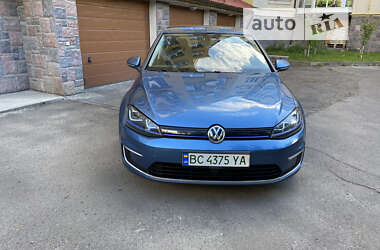 Хетчбек Volkswagen e-Golf 2015 в Львові