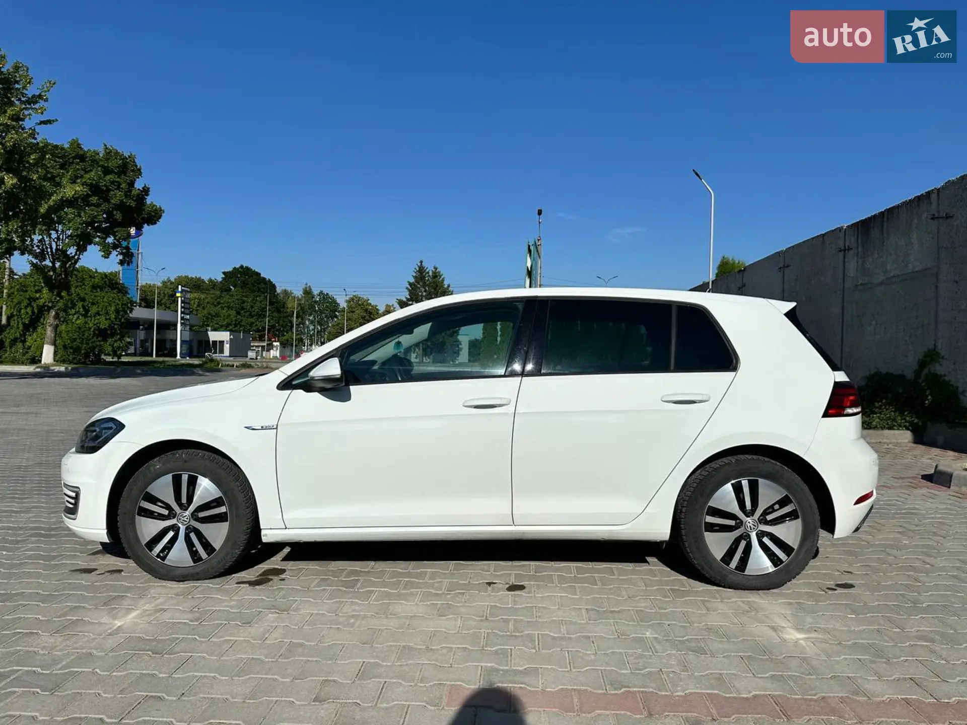 2020 Volkswagen Golf - мініатюра 3