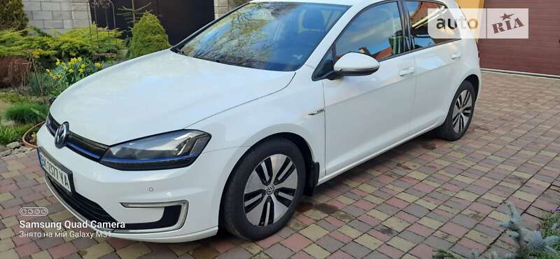Хэтчбек Volkswagen e-Golf 2014 в Ровно