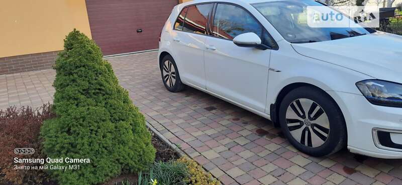 Хэтчбек Volkswagen e-Golf 2014 в Ровно