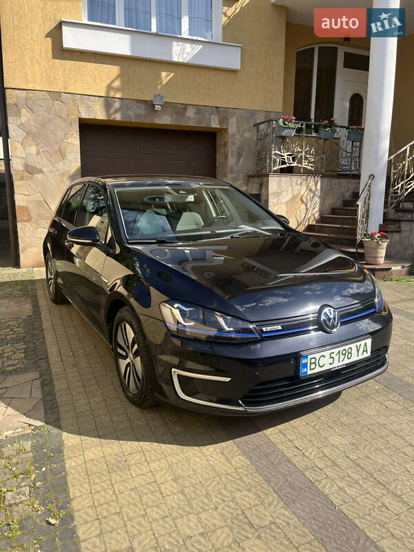 Хэтчбек Volkswagen e-Golf 2015 в Львове фото 5 Хэтчбек Volkswagen e-Golf 2015 в Львове