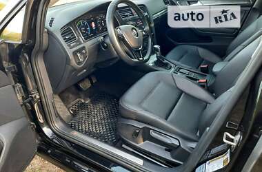 Хэтчбек Volkswagen e-Golf 2019 в Одессе