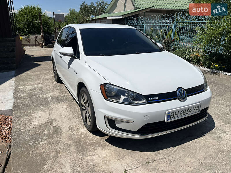 Хэтчбек Volkswagen e-Golf 2016 в Одессе