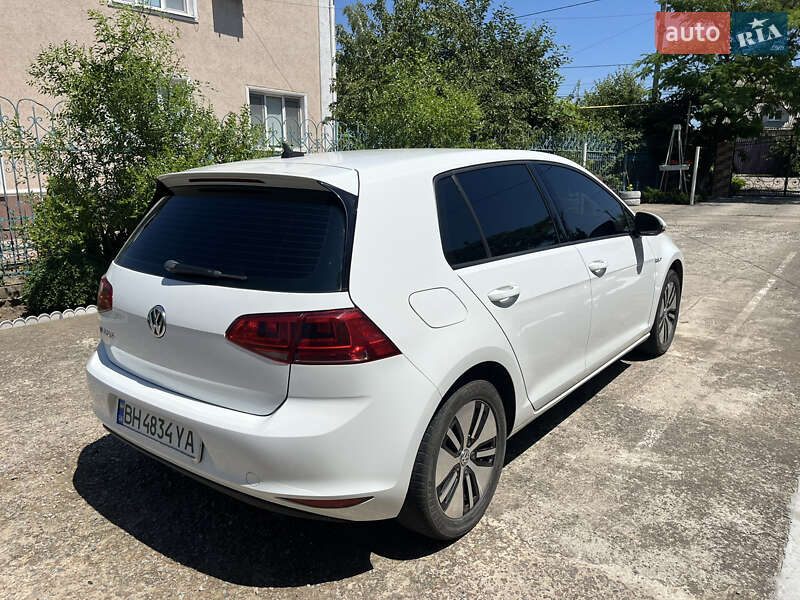 Хэтчбек Volkswagen e-Golf 2016 в Одессе