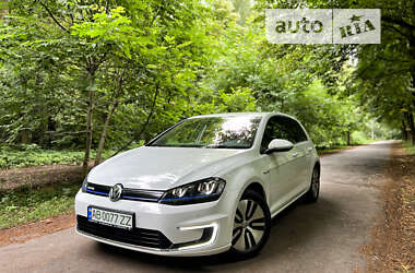 Хетчбек Volkswagen e-Golf 2015 в Вінниці