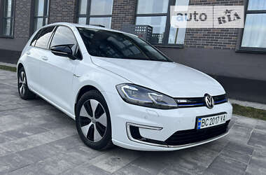 Хетчбек Volkswagen e-Golf 2017 в Львові