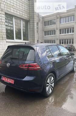 Хетчбек Volkswagen e-Golf 2016 в Львові