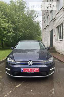 Хетчбек Volkswagen e-Golf 2016 в Львові