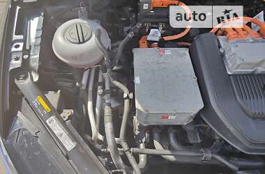 Хэтчбек Volkswagen e-Golf 2015 в 
