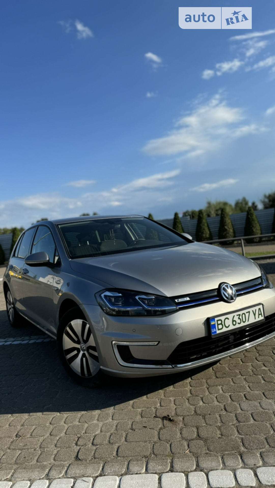 2017 Volkswagen Golf - фото 1