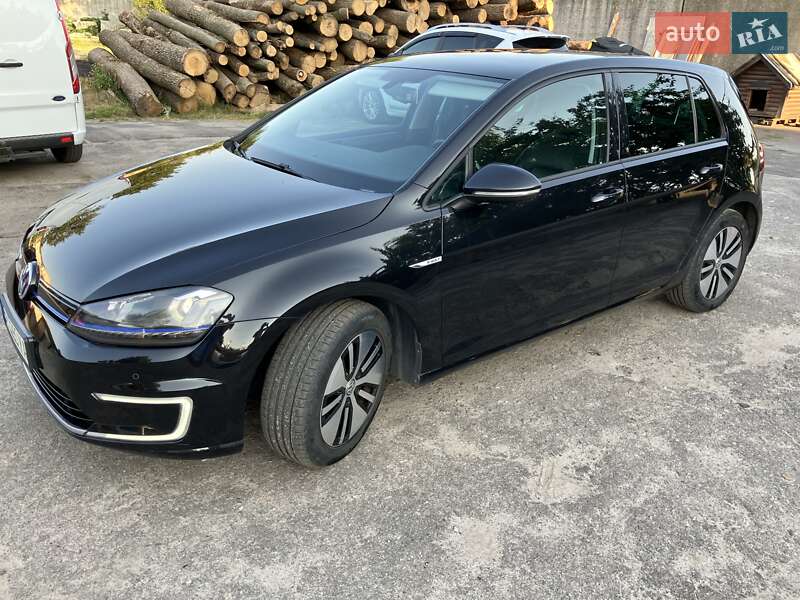 Хэтчбек Volkswagen e-Golf 2014 в Сумах