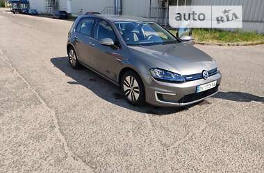 Хэтчбек Volkswagen e-Golf 2016 в Кременчуге