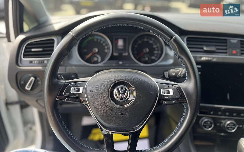 Хетчбек Volkswagen e-Golf 2019 в Мукачевому