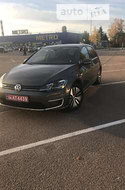 Хэтчбек Volkswagen e-Golf 2018 в Житомире