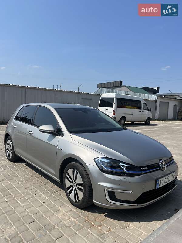 Хэтчбек Volkswagen e-Golf 2018 в Ковеле фото 5 Хэтчбек Volkswagen e-Golf 2018 в Ковеле