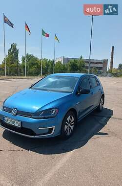 Хетчбек Volkswagen e-Golf 2015 в Кривому Розі