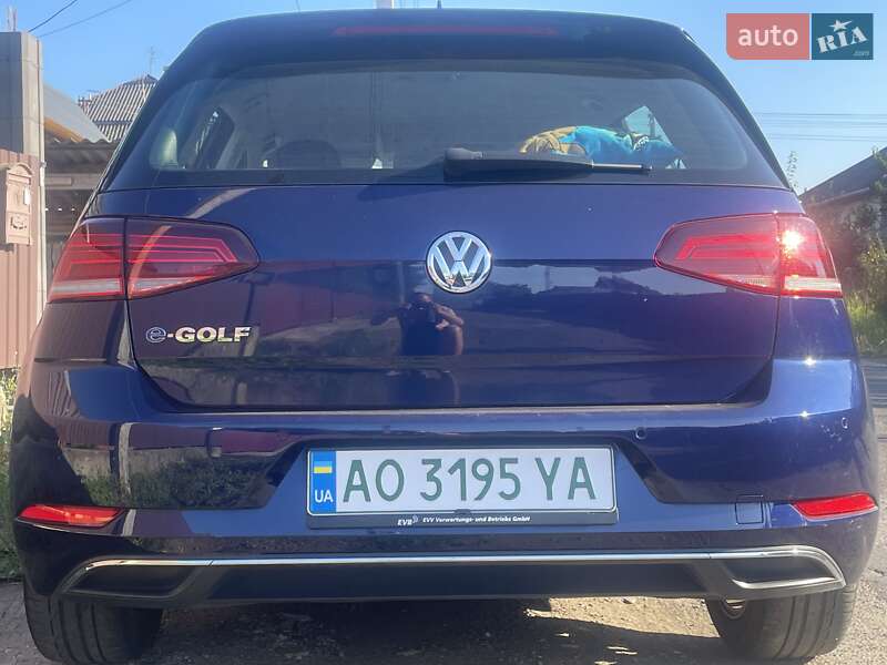 Хэтчбек Volkswagen e-Golf 2020 в Ужгороде