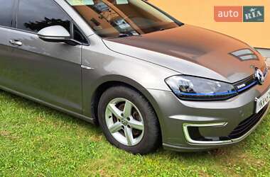 Хэтчбек Volkswagen e-Golf 2015 в Дрогобыче