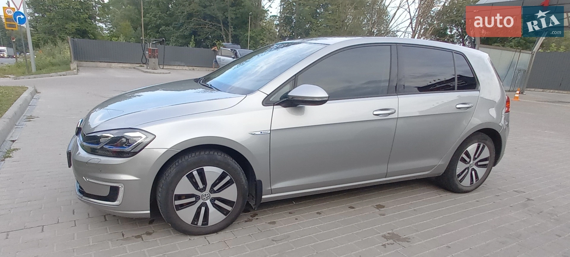2017 Volkswagen Golf - мініатюра 10