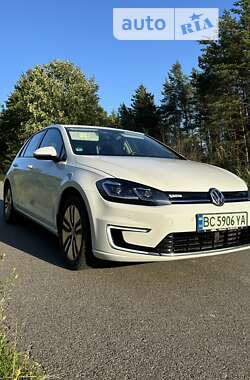 Хэтчбек Volkswagen e-Golf 2018 в Львове