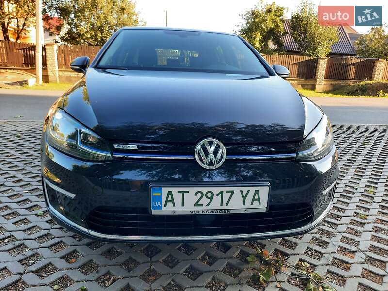 Хэтчбек Volkswagen e-Golf 2018 в Ивано-Франковске