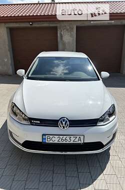 Хетчбек Volkswagen e-Golf 2016 в Золочеві