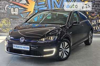 Хетчбек Volkswagen e-Golf 2015 в Дніпрі