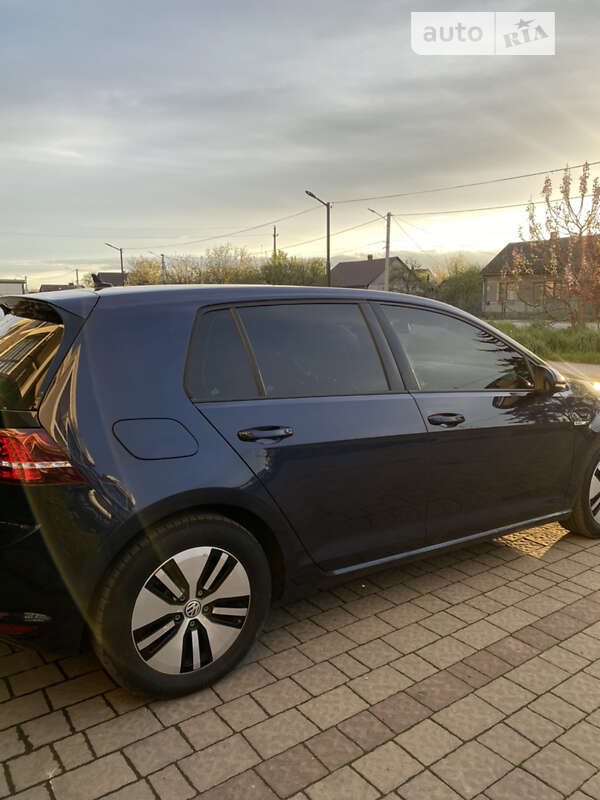 Хэтчбек Volkswagen e-Golf 2014 в Баранинцах фото 5 Хэтчбек Volkswagen e-Golf 2014 в Баранинцах