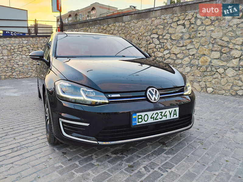 Хэтчбек Volkswagen e-Golf 2019 в Тернополе фото 4 Хэтчбек Volkswagen e-Golf 2019 в Тернополе