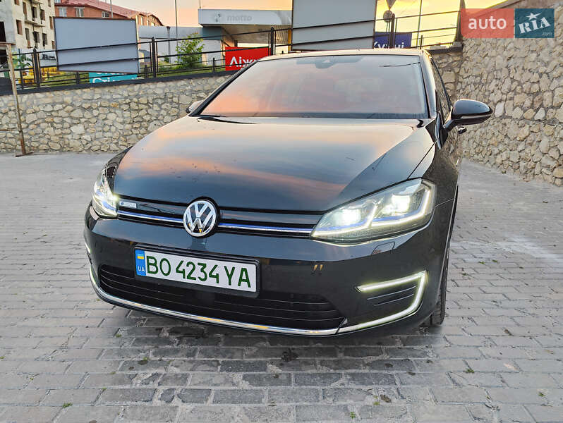 Хэтчбек Volkswagen e-Golf 2019 в Тернополе фото 12 Хэтчбек Volkswagen e-Golf 2019 в Тернополе