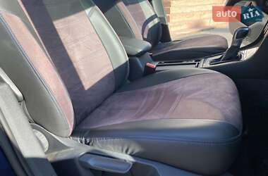 Хэтчбек Volkswagen e-Golf 2015 в 