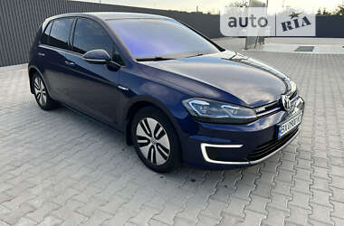 Хэтчбек Volkswagen e-Golf 2017 в Летичеве