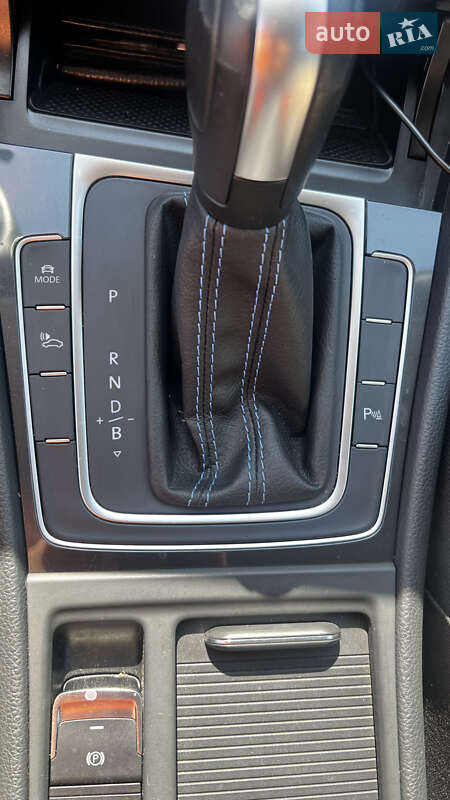 Хэтчбек Volkswagen e-Golf 2020 в Хмельницком